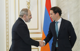 PM Pashinyan hosts the Special Representative of the NATO Secretary General