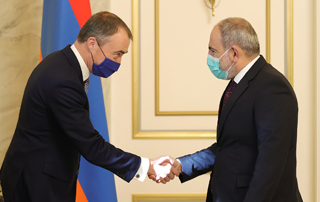 PM Pashinyan receives EU Special Representative for the South Caucasus 