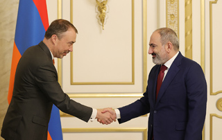 PM Pashinyan receives EU Special Representative for the Crisis in the South Caucasus and Georgia