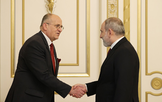 PM Pashinyan receives OSCE Chairman-in-Office, Polish Foreign Minister Zbigniew Rau