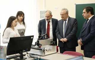 The Prime Minister visits the newly built basic school No. 7 after Aksel Bakunts and the newly opened "LOFT" Innovation Center in Vanadzor