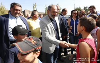 PM visits enterprises in Armavir and Aragatsotn marzes of Armenia

