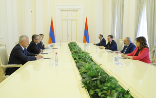 Prime Minister Pashinyan receives German Minister of State at the Federal Foreign Office Tobias Lindner