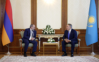 Meeting between Nikol Pashinyan and Nursultan Nazarbayev held in Dushanbe