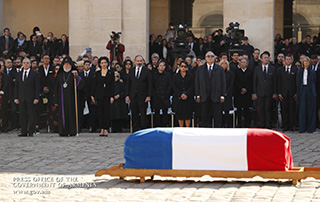 Nikol Pashinyan, Emmanuel Macron attend national homage ceremony, deliver speeches honoring Charles Aznavour in Paris