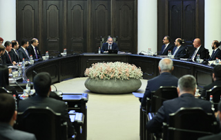 The issue of damage caused by the flood, the works carried out by the operative headquarters discussed at the Cabinet meeting