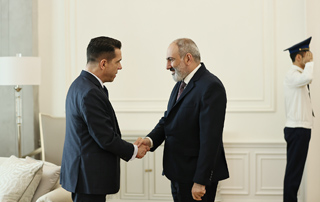 The Prime Minister receives the Ambassador of Brazil to Armenia