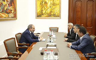 PM Pashinyan, ARF Dashnaktsutyun representatives discuss political situation in the country