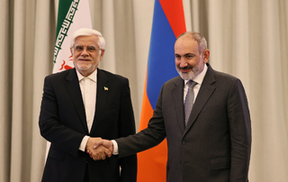 Prime Minister of Armenia and the First Deputy President of the Islamic Republic of Iran meet in Yerevan 