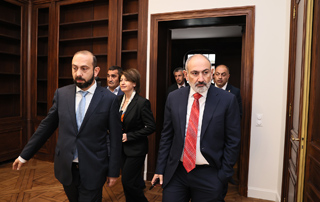 Nikol Pashinyan visited the new building of the RA Embassy in France