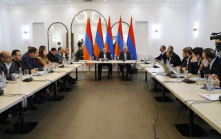 Economic development prospects discussed under the leadership of Nikol Pashinyan and Vahagn Khachaturyan