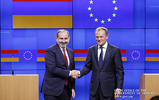 У Армении есть политическая воля для углубления сотрудничества с ЕС: Никол Пашинян и Дональд Туск выступили с заявлениями для СМИ по итогам встречи