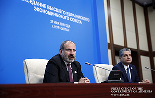  Никол Пашинян выступил с заявлением для прессы по итогам заседания 
Высшего Евразийского экономического совета

