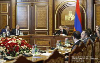 “We must find new opportunities that will improve Armenia’s economic position in the world” – Emergency Action in Economic Field Discussed in Government