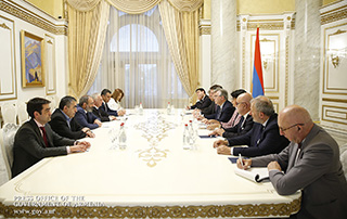 PM receives France-Armenia Parliamentary Friendship Group delegation