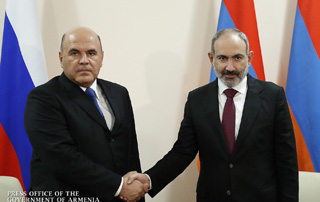 Nikol Pashinyan, Mikhail Mishustin meet in Yerevan

