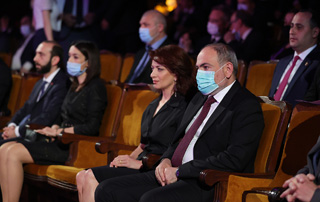 PM Pashinyan, his spouse attend final concert of the Trilogy of Remembrance

